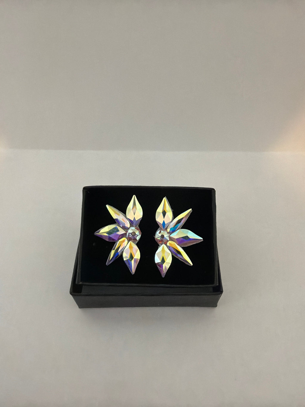 Elara Statement Earring