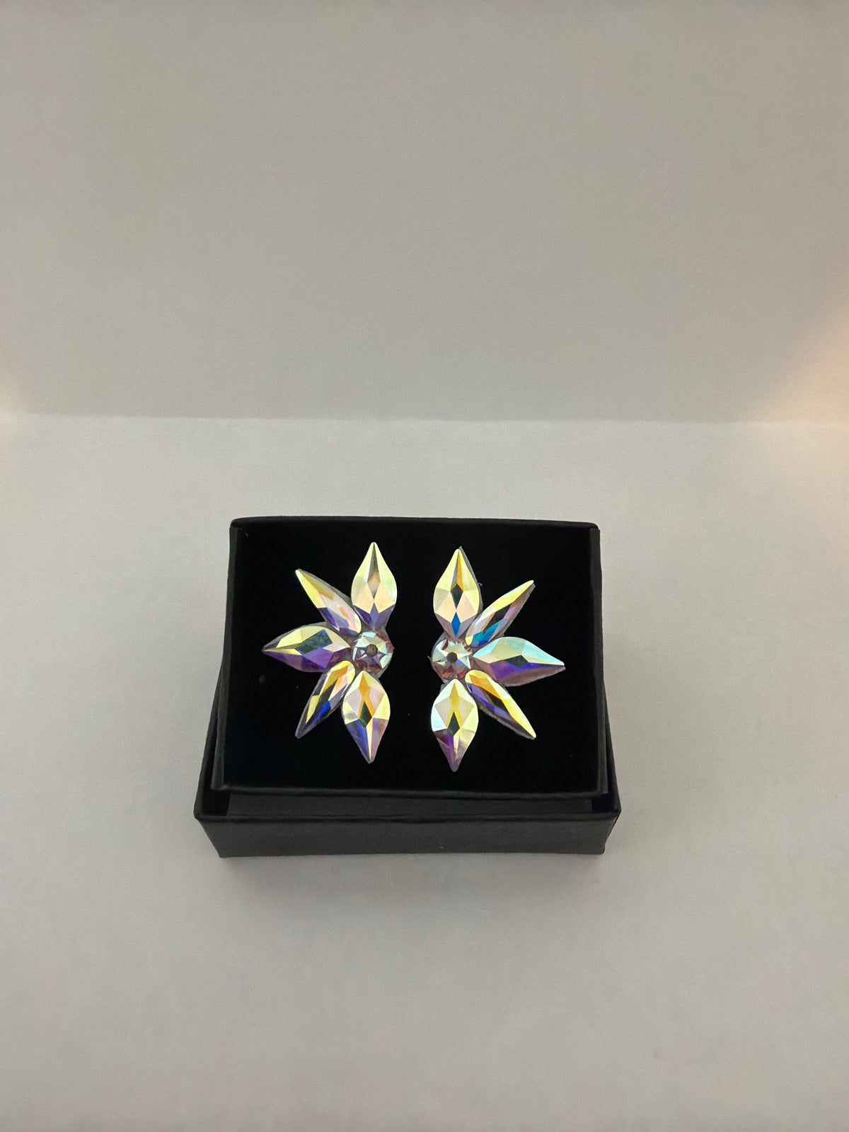 Elara Statement Earring