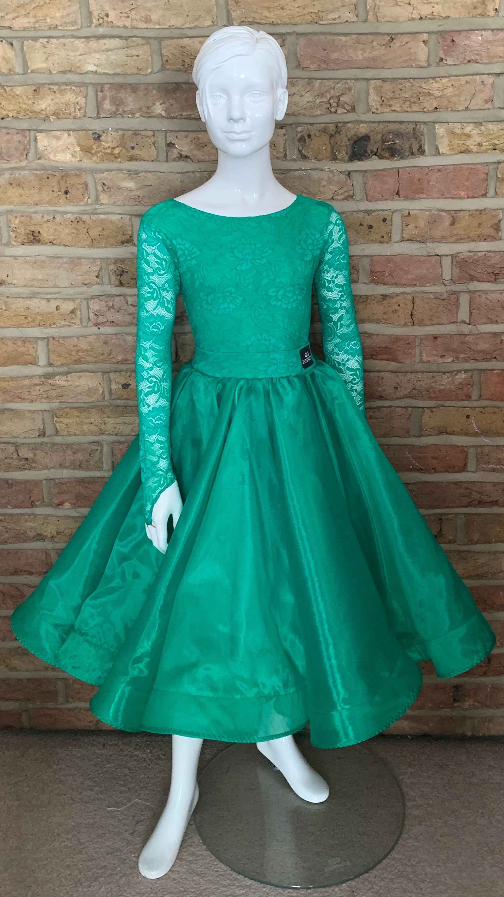 Charlotte Two Piece Ballroom Set