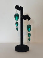 3 Drop Earrings in Pear drop