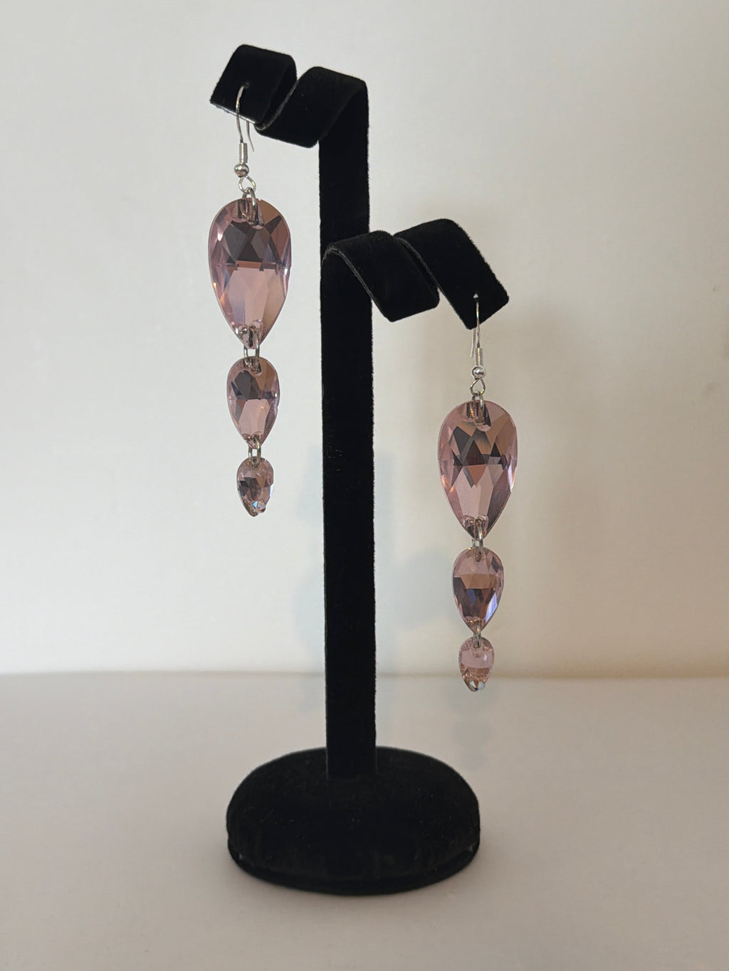 3 Drop Earrings in Pear drop