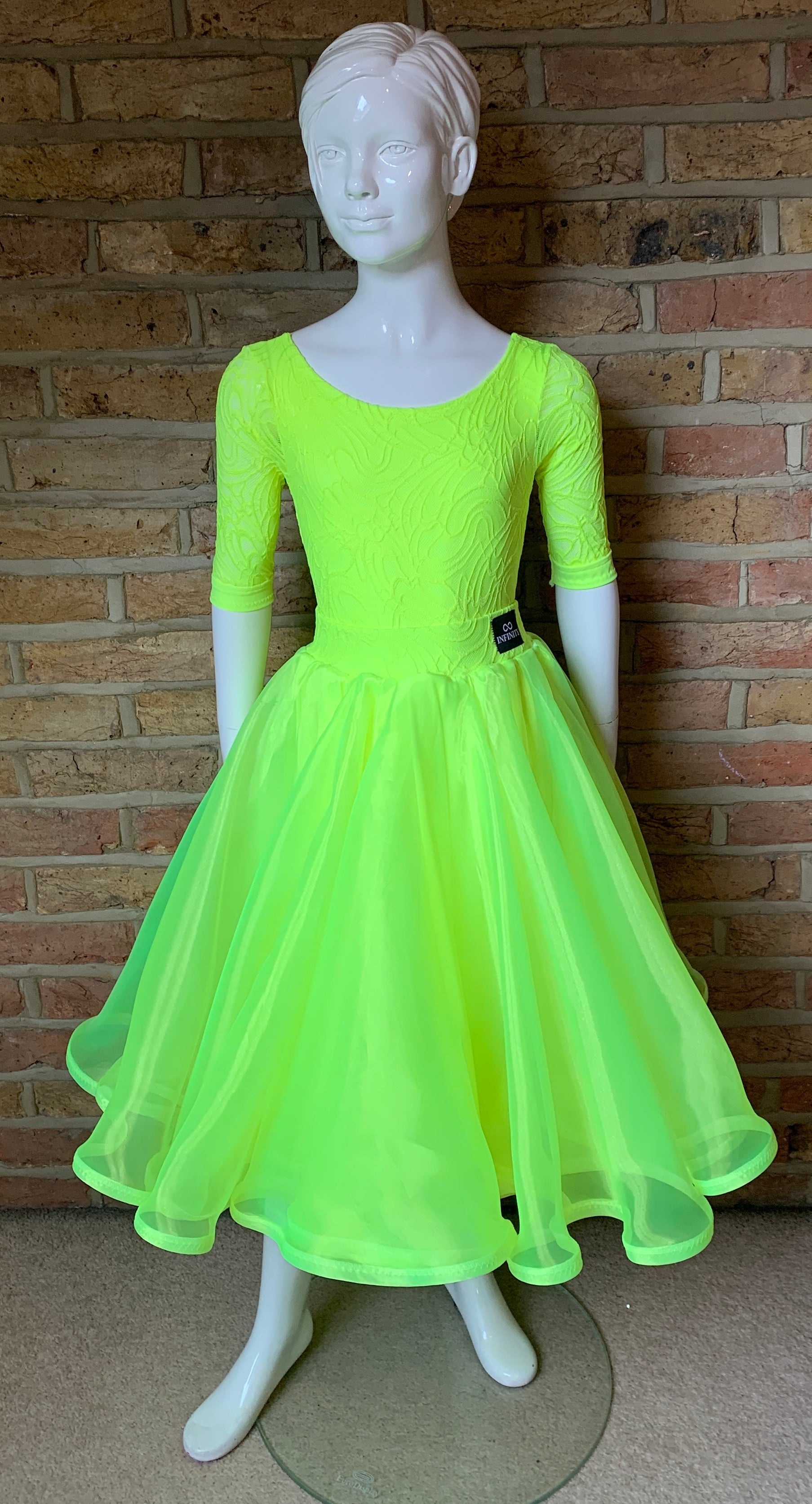 Charlotte Two Piece Ballroom Set