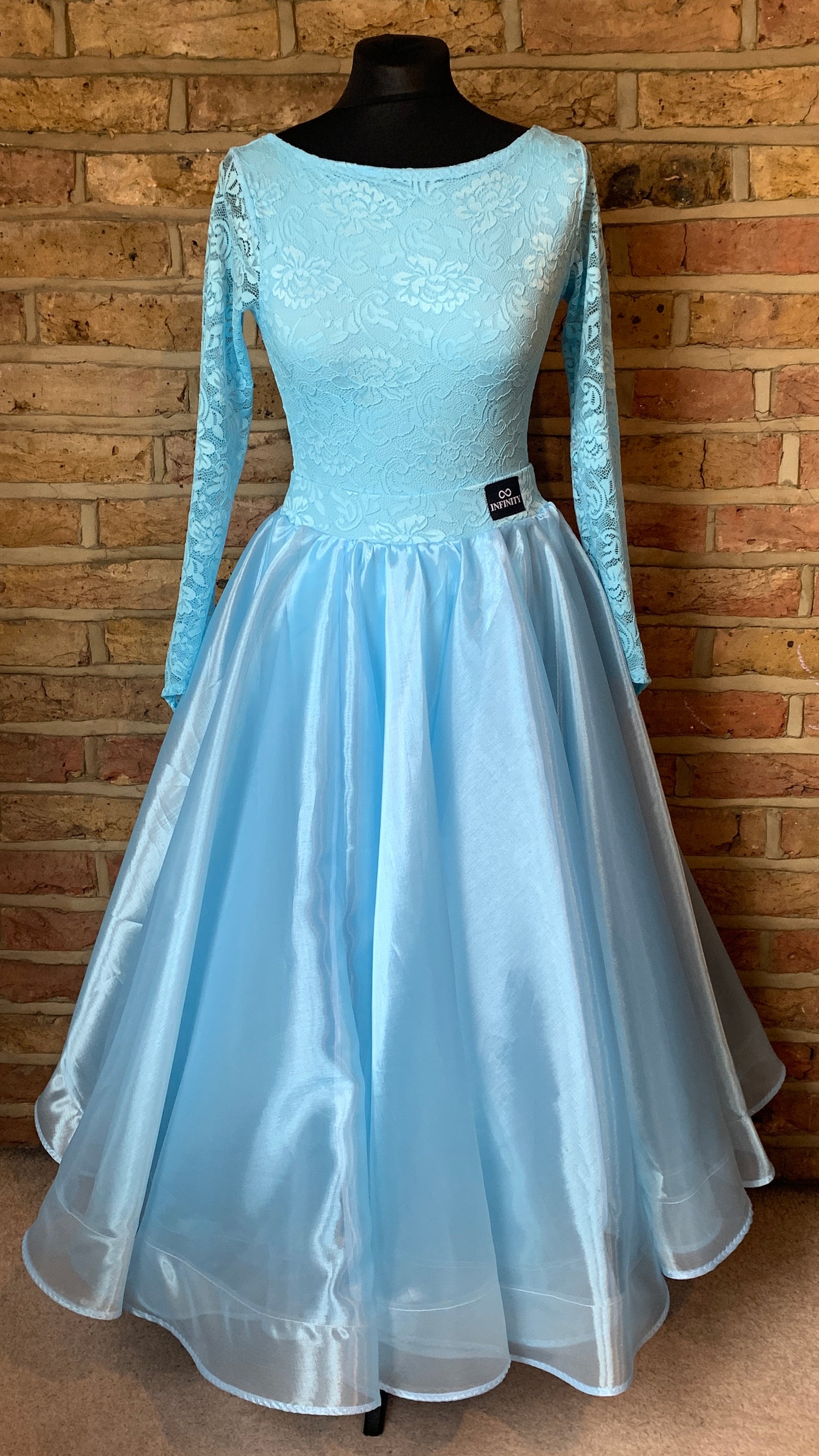Charlotte Two Piece Ballroom Set