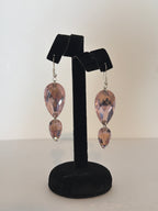 2 Drop Earrings in Pear drop