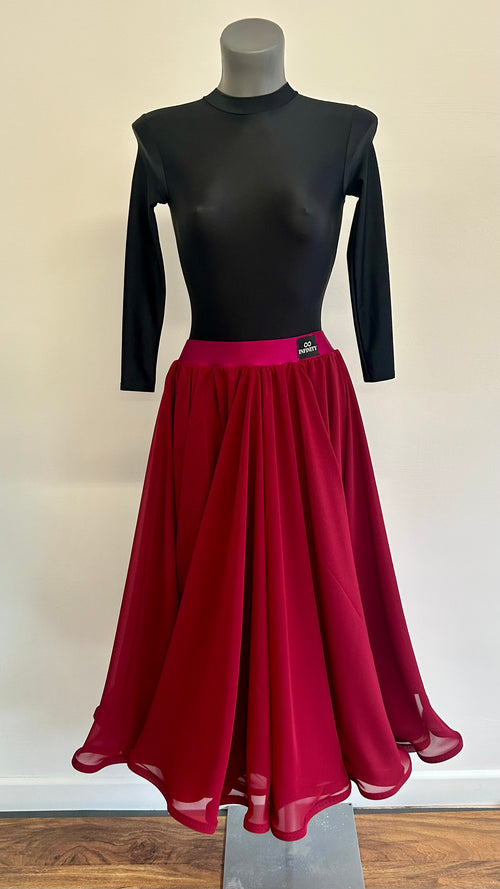 "Essentials" Ladies Classical Sequence Skirt