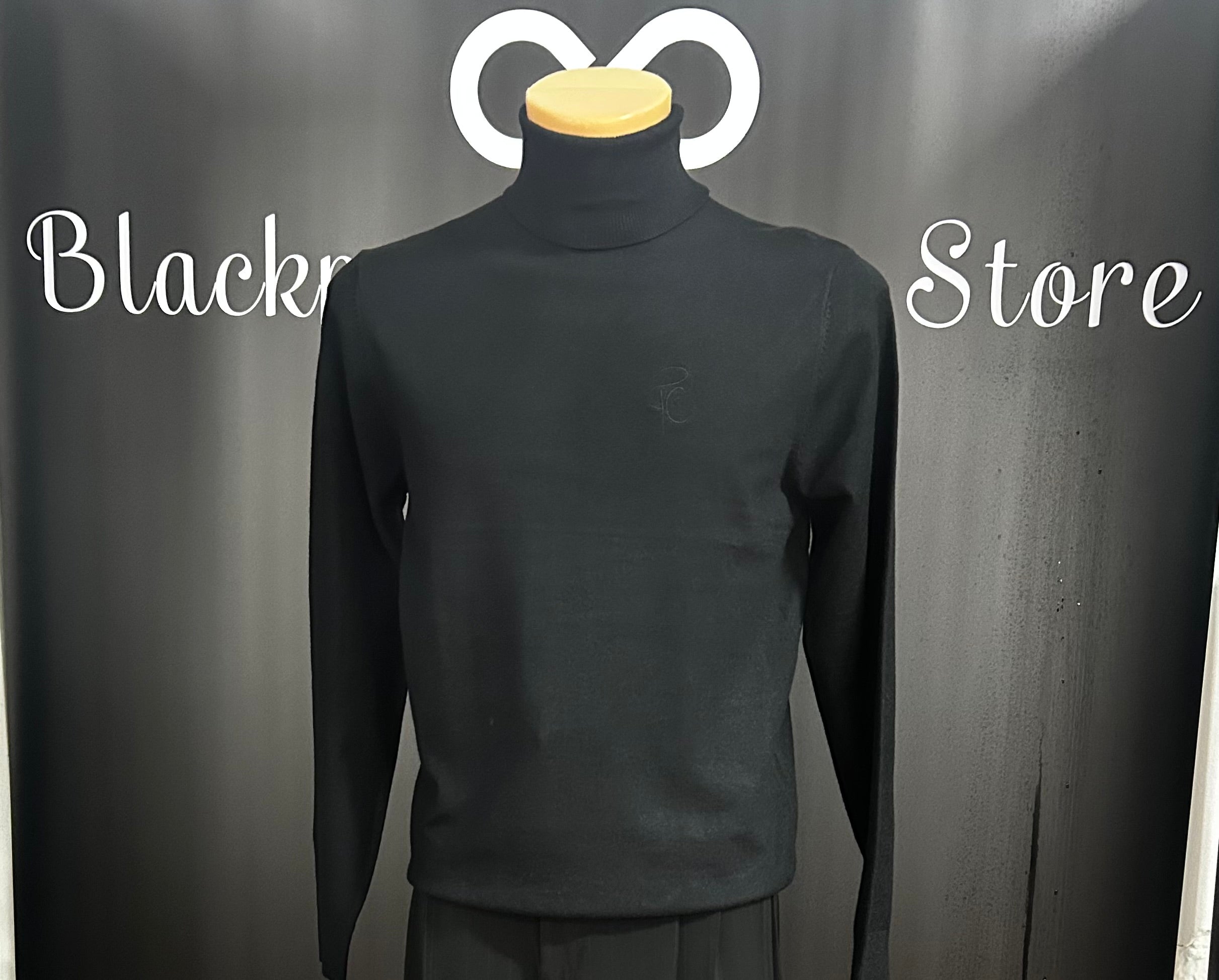 Pure Class - Turtle Neck Wool Practice Top