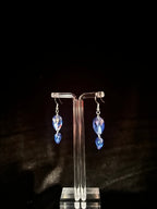 2 Drop Earrings in Pear drop
