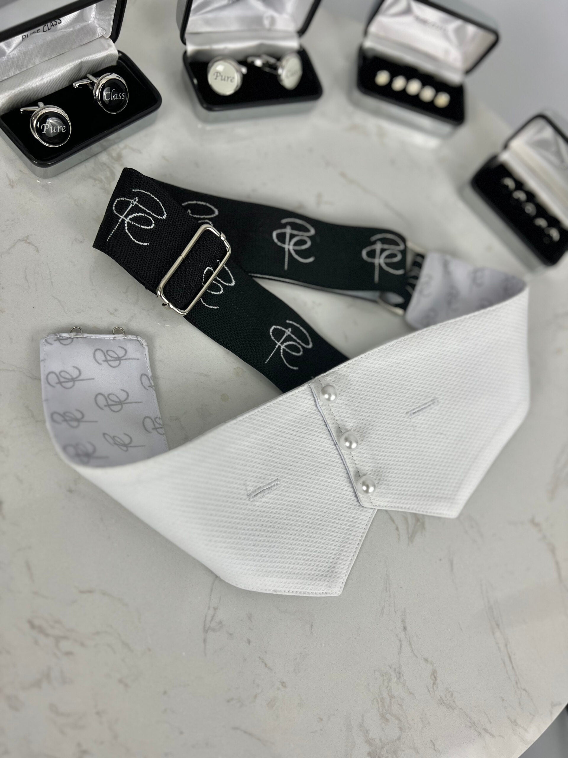 Pure Class - Luxury Vestette