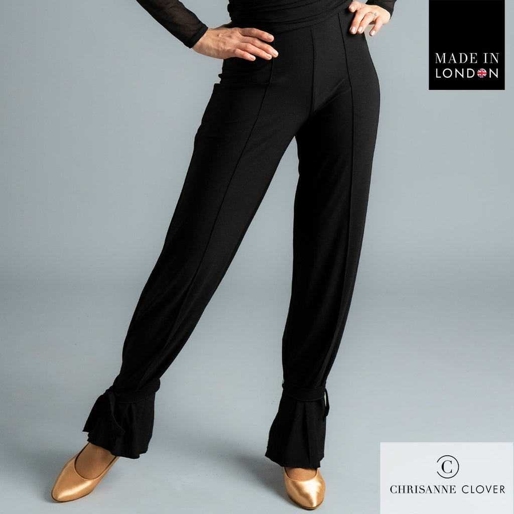 Chrisanne Clover Emanuela trousers showing the pintuck seams
