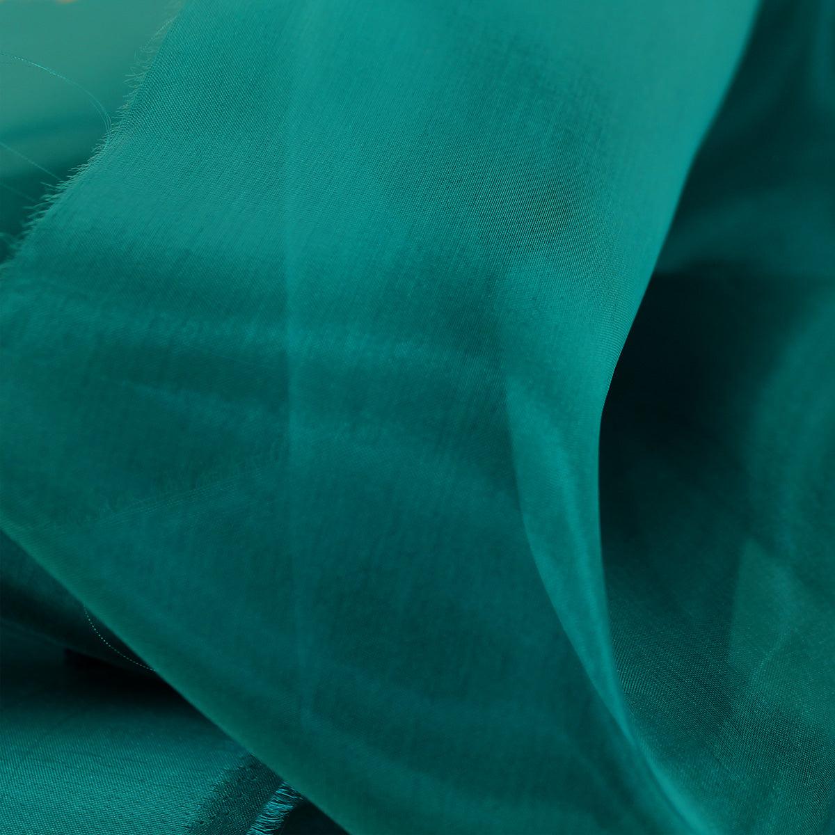 Chrisanne Clover Crystal Organza