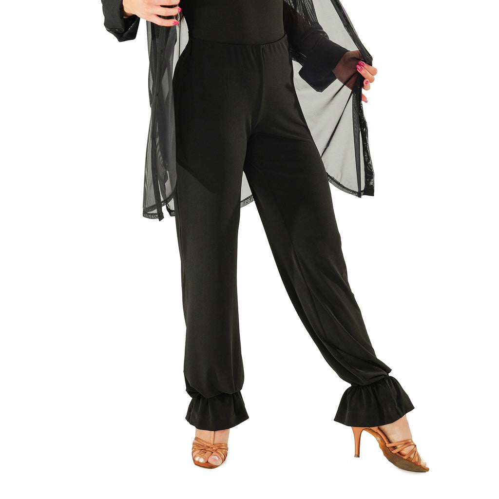Close-up of the straight leg and frilled cuff of the DSI 3282 trousers