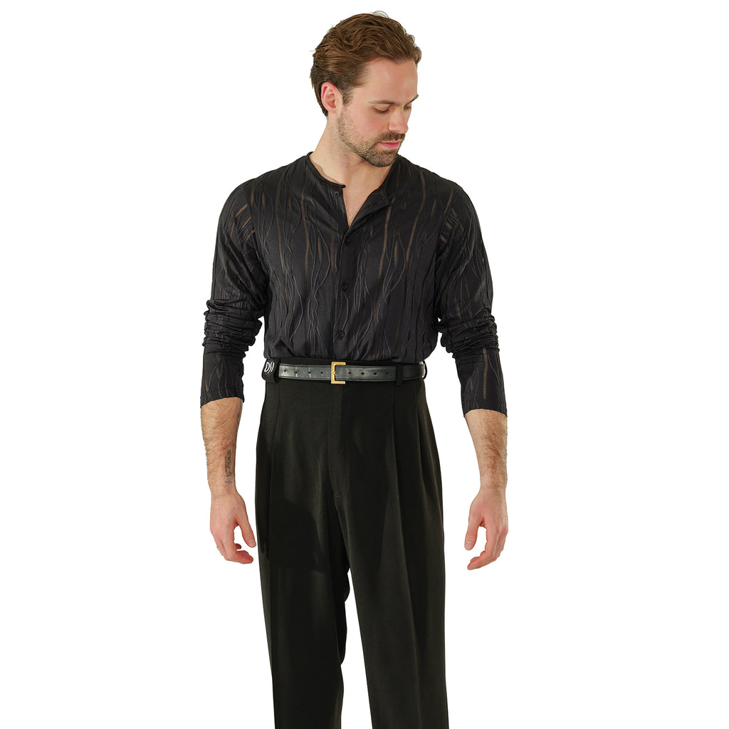 Man wearing the DSI 3971 Bologna practice top with DSI trousers and a belt