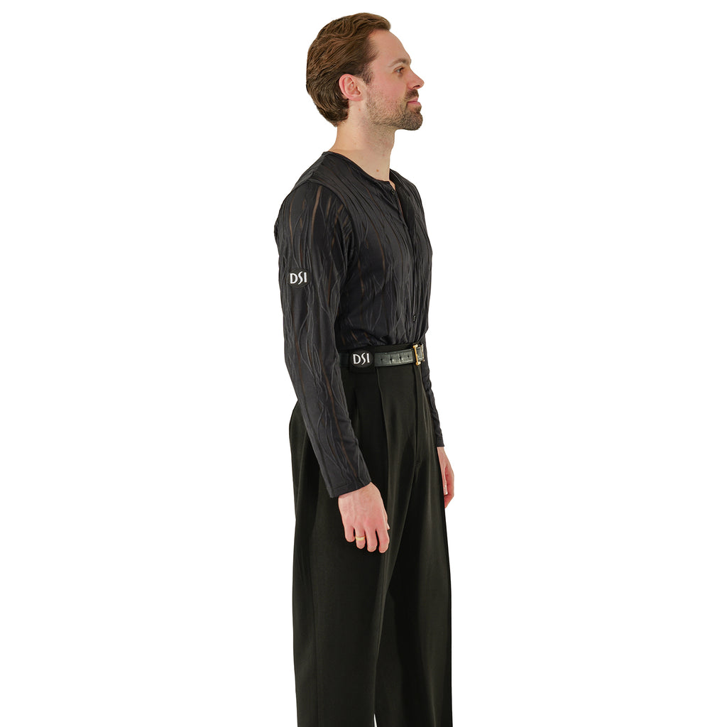 Side view of the DSI London 3971 Bologna top showing the DSI logo on the sleeve