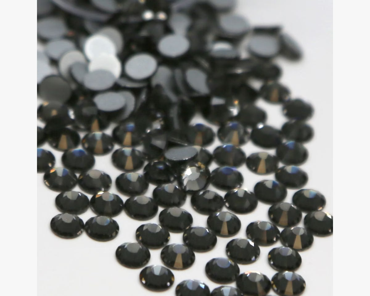 Lumie Luxury Flatback Rhinestones by Chrisanne Clover - SS30