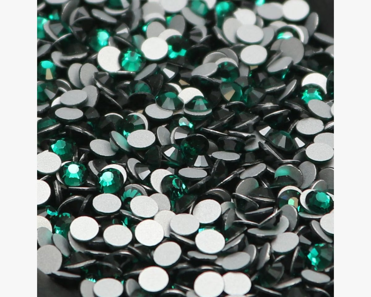 Lumie Luxury Flatback Rhinestones by Chrisanne Clover - SS30